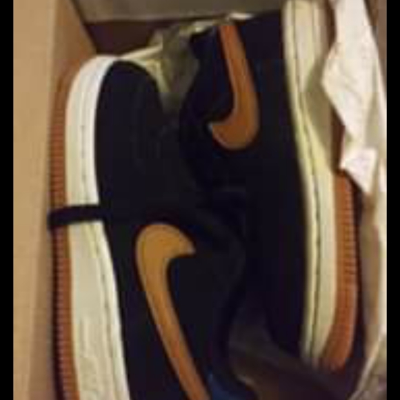 Toddler Shoes - Picture 5 of 5